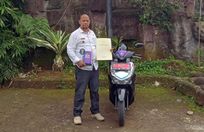 
					47 Pemdes di Ciamis Dapat Hadiah Motor dari Pemda Gara-Gara Rajin Setor Pajak!