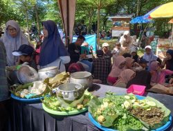 Ngaraba Ngariung di Situ Rancabala: Dari Ngaliwet Bareng Sampai Panggung Budaya, Desa Cimari Punya Cerita Seru!