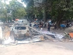Bandung Memanas! Demo Ojol dan Mahasiswa di Depan DPRD Jabar Berujung Rusuh, Mess MPR RI Ikut Terbakar