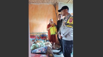 Bripka Vikky dan Kisah Emak Yati: Bukti Polisi Juga Punya Hati