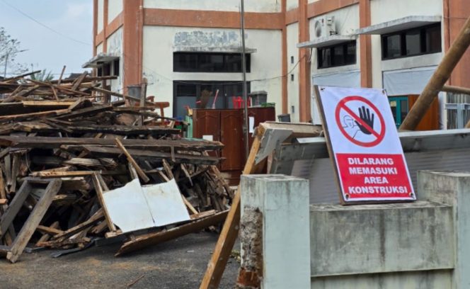
					Merah Putih di Halaman Puskesmas: Bukti Semangat Merdeka dan Layanan Kesehatan yang Makin Mantap!