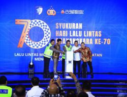 Kapolri Rayakan HUT Lalu Lintas ke-70, Kenalkan Digital Korlantas dan Bagikan Pin Emas