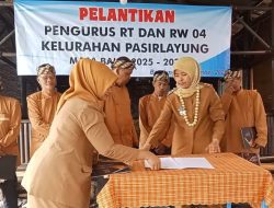 Warga RW 04 Pasirlayung Rayakan Pelantikan RT/RW Baru dengan Meriah