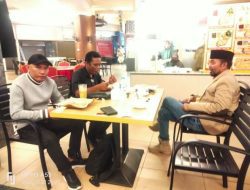 Suasana Hangat Rapat Perdana FRN Kepri Bersama Ketua Umum Agus Flores di Batam