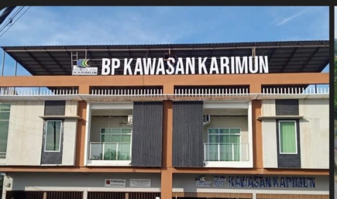 
					Belum ada klarifikasi BP Karimun, isu pungli perizinan makin ramai