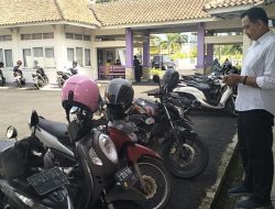 Kendaraan Dinas dan Pribadi di Kantor Kecamatan Sindangkasih Ternyata Masih Nunggak Pajak