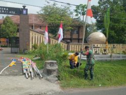 TNI Koramil Singaparna Dukung Pramuka Lewat Karya Bakti