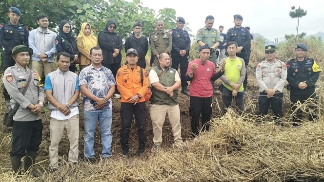 
					Kolaborasi Komunitas Ciamis Hijaukan Alam Lewat Aksi Tanam 100 Pohon Durian