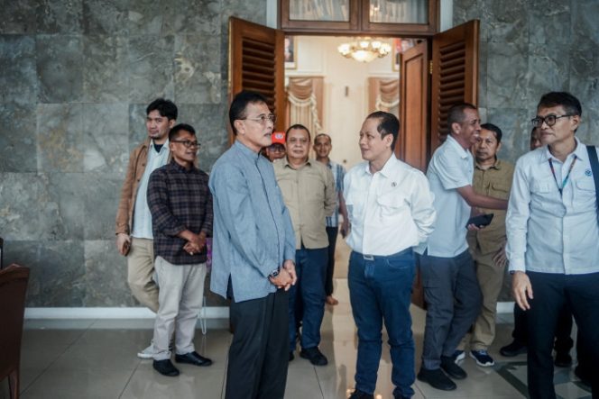 
					Menteri LHK Sambangi Ciamis, Cek Langsung Kesiapan Adipura