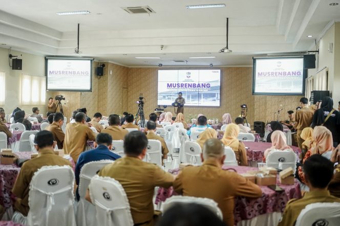 
					Bupati Ciamis Buka Musrenbang RKPD 2027, Ajak Warga Kompak