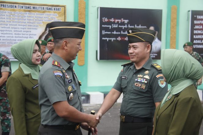 
					37 Prajurit Kodim 0612 Tasikmalaya Naik Pangkat Hari Ini