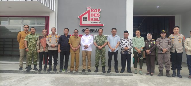 
					Kodim 0612 Kawal Koperasi Merah Putih di Mangunreja
