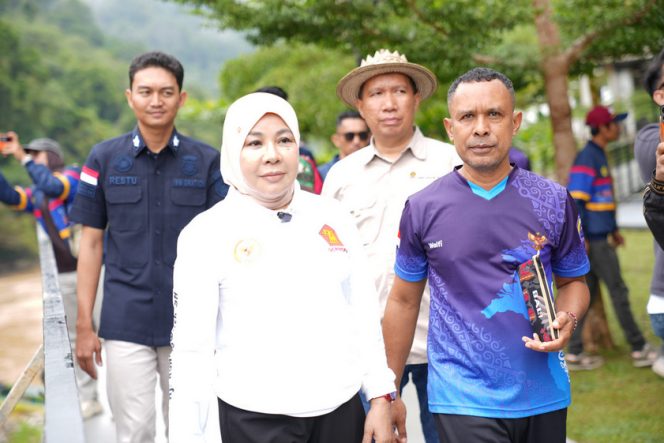 
					Rahmawati Dorong Listrik Masuk Hingga Pedalaman Nunukan