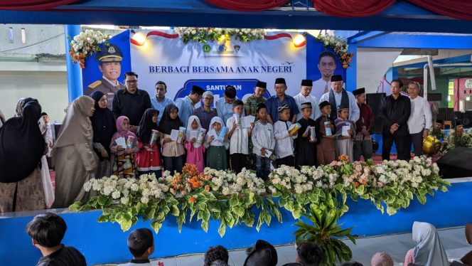 
					1.100 Anak Yatim Tasikmalaya Terima Santunan di Tahun Baru Islam 1448 H