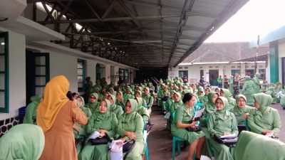 Persit Kodim 0612 Ajak Perempuan Lebih Peduli Kesehatan Diri